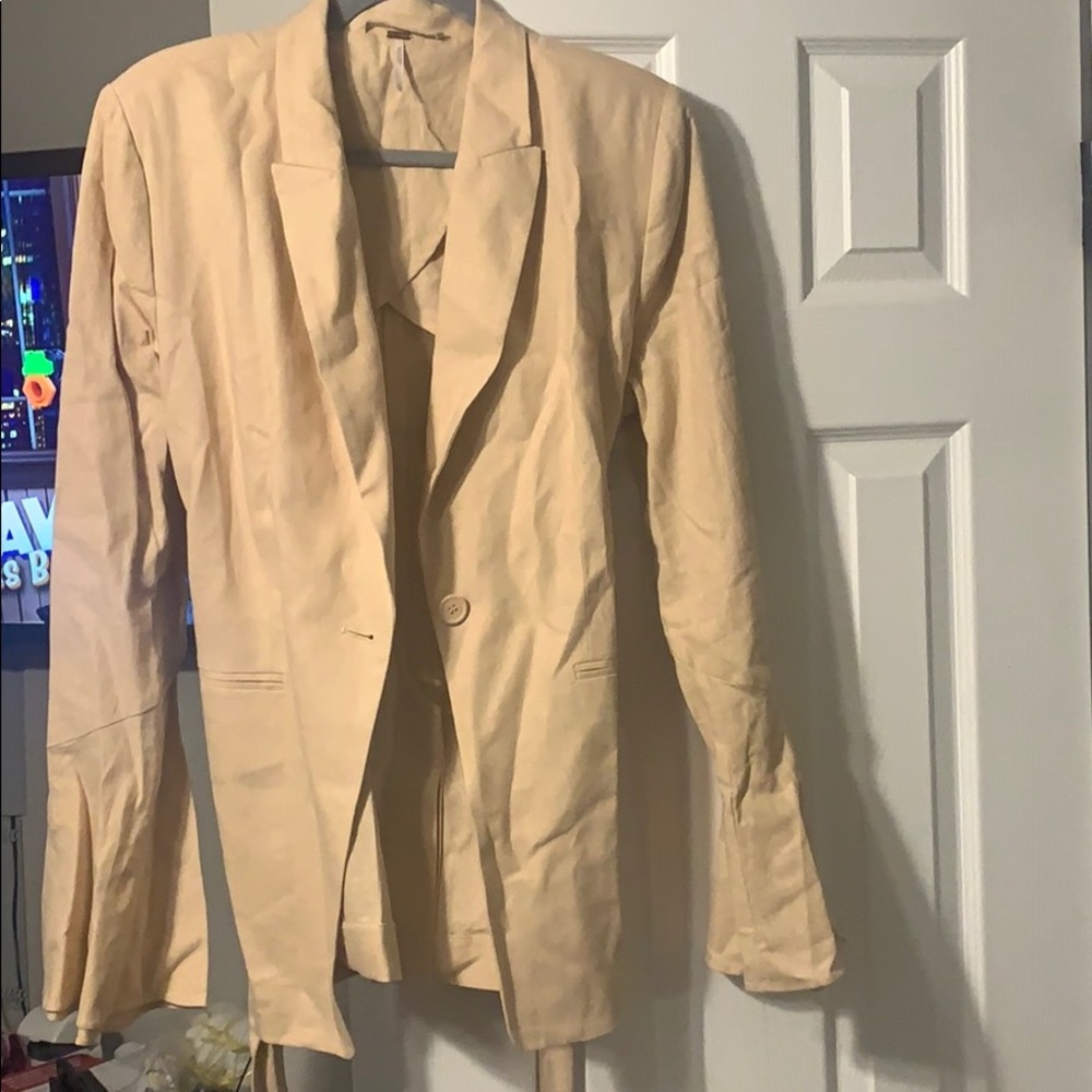 Free People Linen Jacket!
